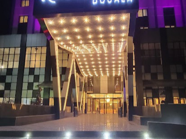 Krystal Palace Hotel