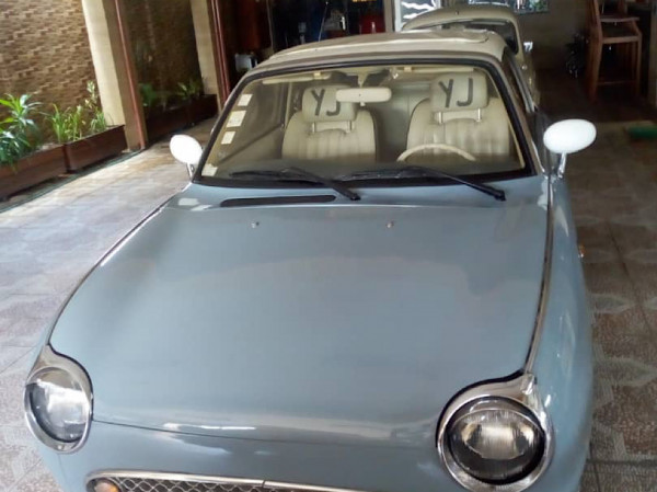 Figaro Nissan